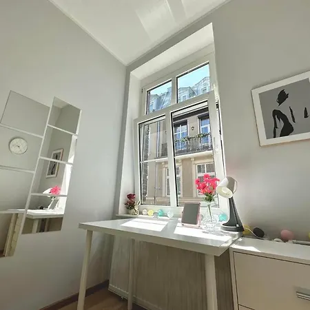 Mmrent Shadow Rum i privatbostad